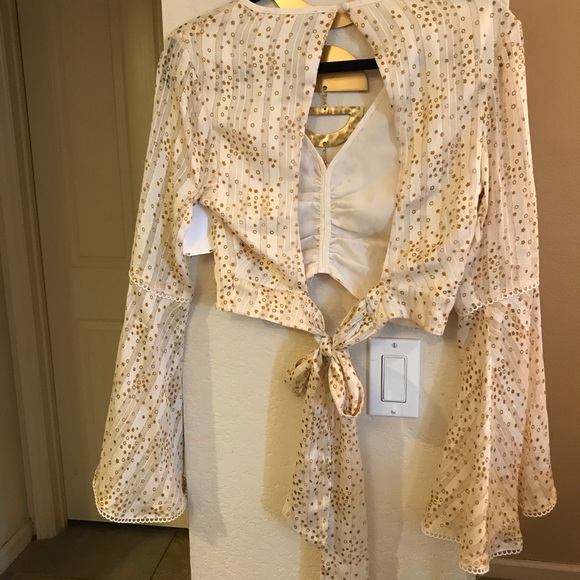 Celestial Vintage Seventies Crop Bell Sleeve Top - Picture 4 of 4